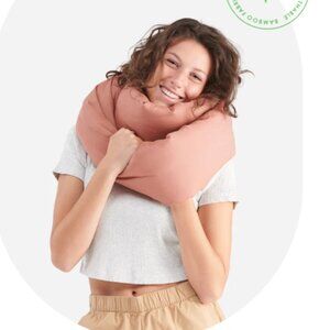 Huzi Infinity Pillow - rated best travel pillow!